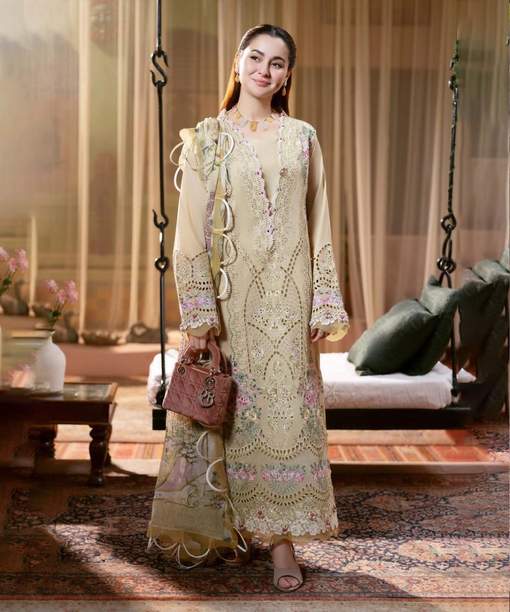 Lawn-3PC Embroidered Shirt with Digital Printed Jacquard Dupatta-1426 - QQ