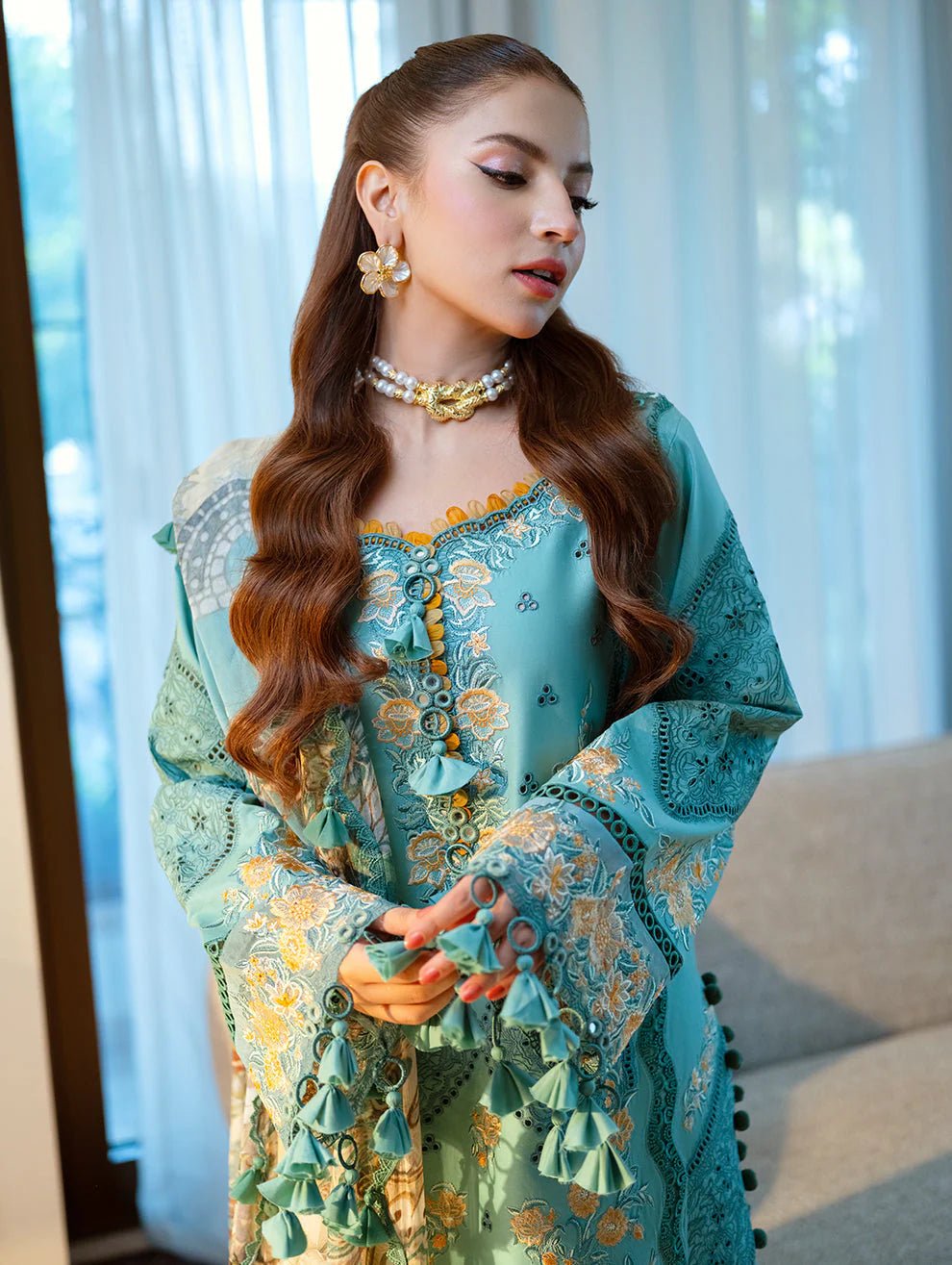 Lawn-3PC Chikankari Embroidered With Digital Printed Jacquard Dupatta-5282 - QQ