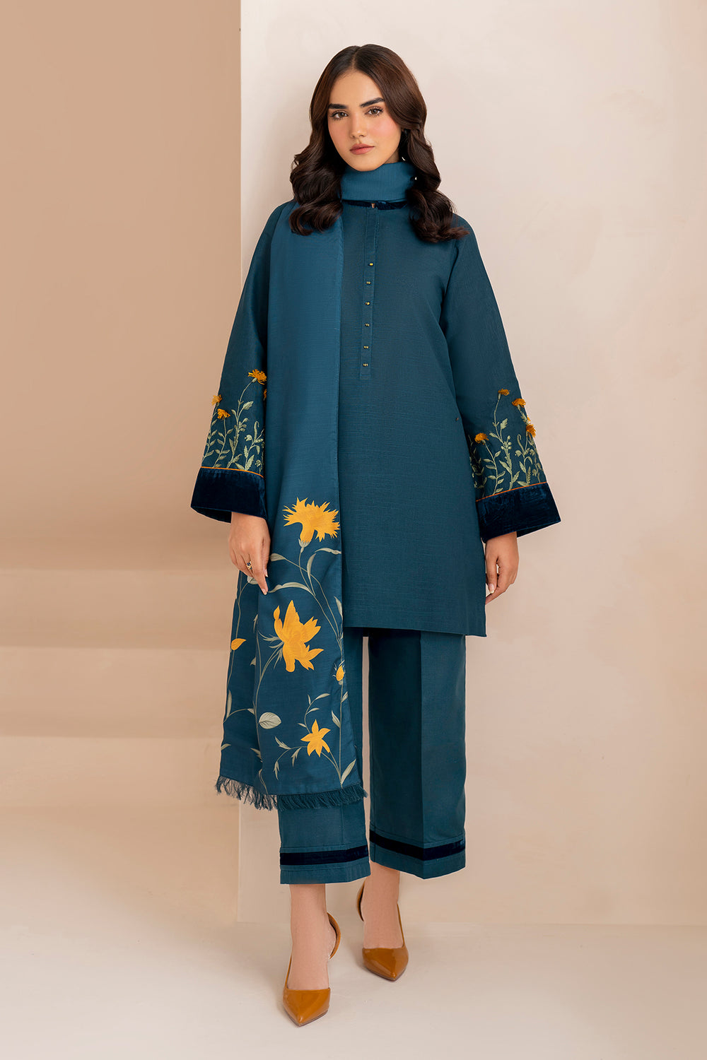 EMBROIDERED DHANAK PR-999