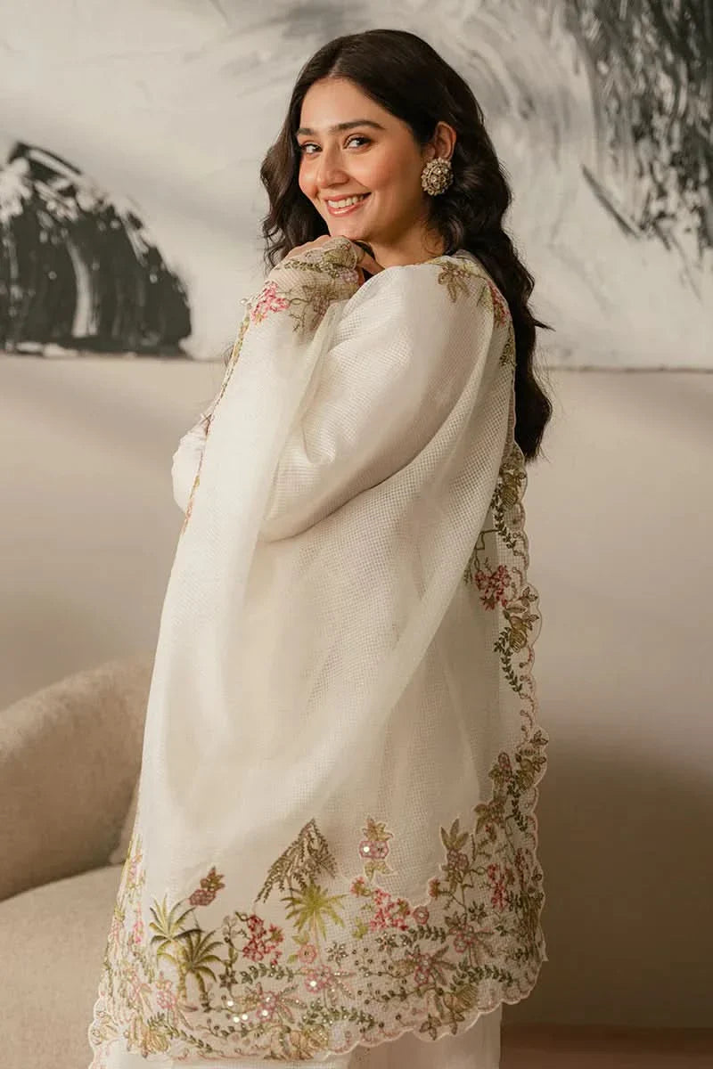 3 PIECE EMBROIDERED LAWN SUIT SS-456 L