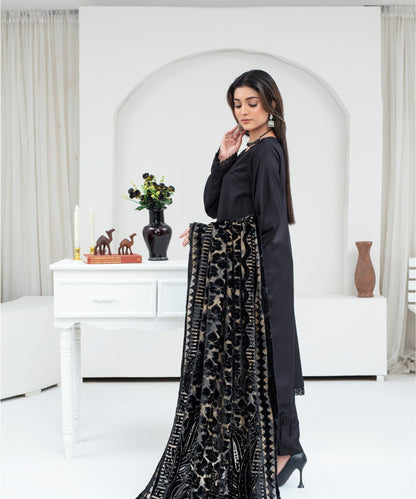 CREATION Dhanak 3PC Chikankari Embroidered Shirt With Velvet Plachi Shawl- 2107 - QQ