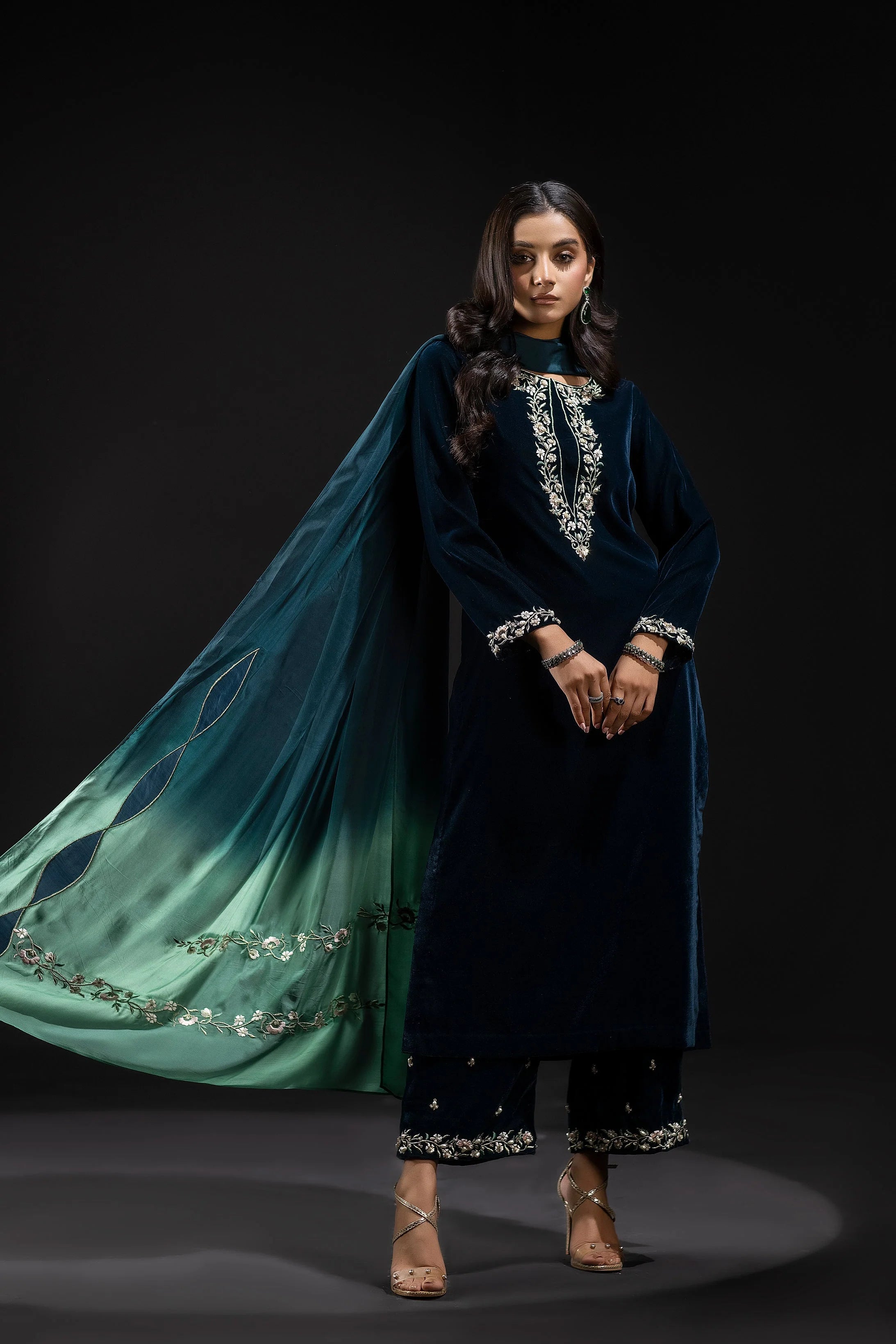 7002 Embroidered Velvet Dress With Karandi Shawl