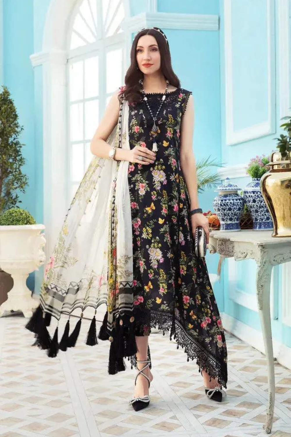 3PC Digital Print Lawn Q452