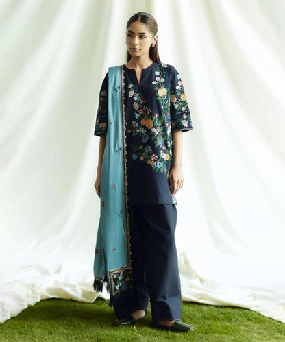 ZARA SHAHJAHAN 3PC Dhanak Embroidered Shirt With Digital Printed Shawl-281 - QQ