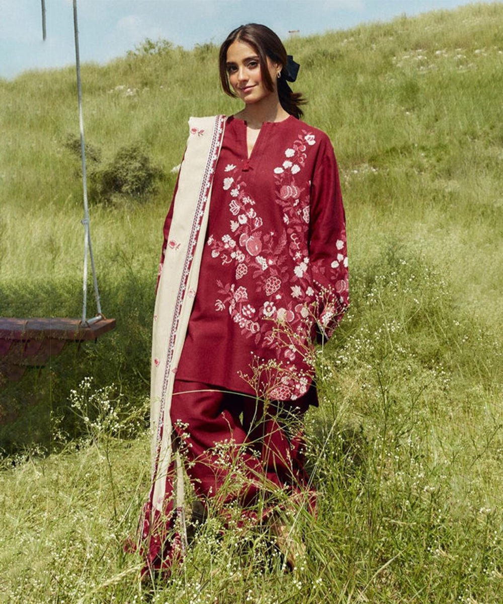 ZARA SHAHJAHAN 3PC Dhanak Embroidered Shirt With Digital Printed Shawl-282 - QQ