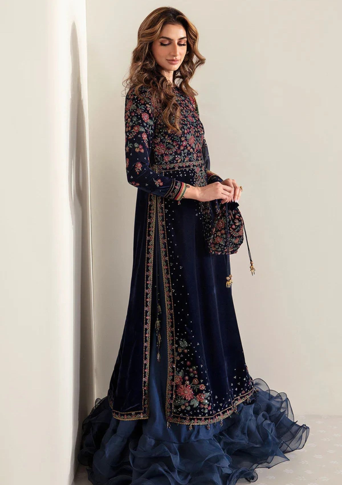 Embroidered Velvet Jazmin JZ-990