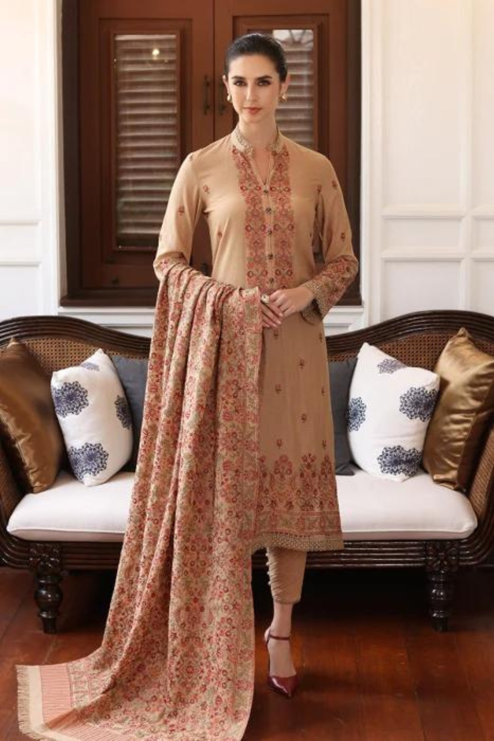 Dhanak 3PC Embroidered Q0244