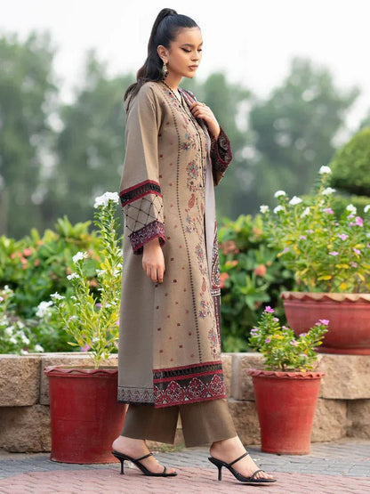 Lawn 3PC Embroidered With Digital Printed Jauqard Dupatta- 5238 - QQ