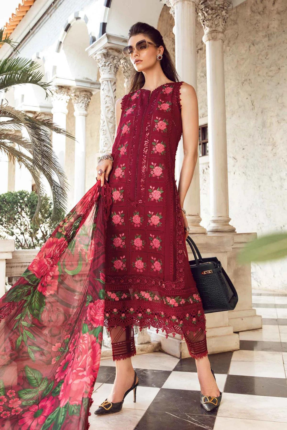 3PC Lawn Embroidered Q629