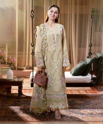 Lawn-3PC Embroidered Shirt with Digital Printed Jacquard Dupatta-1426 - QQ