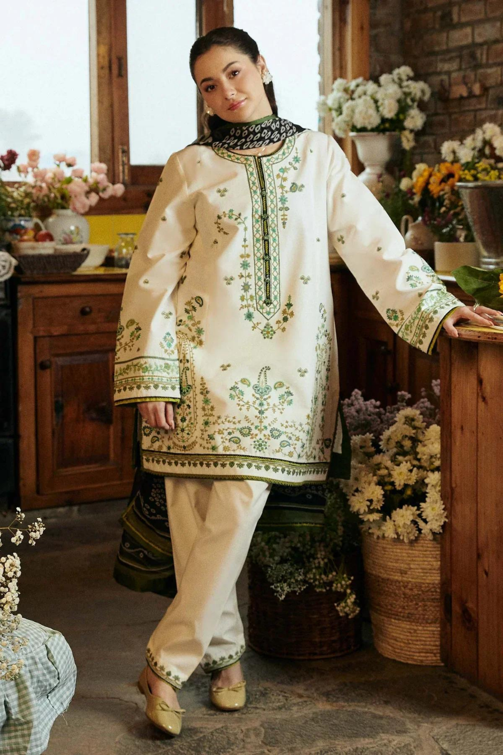 Zara ShahJahan 3PC Lawn Embroidered Q631