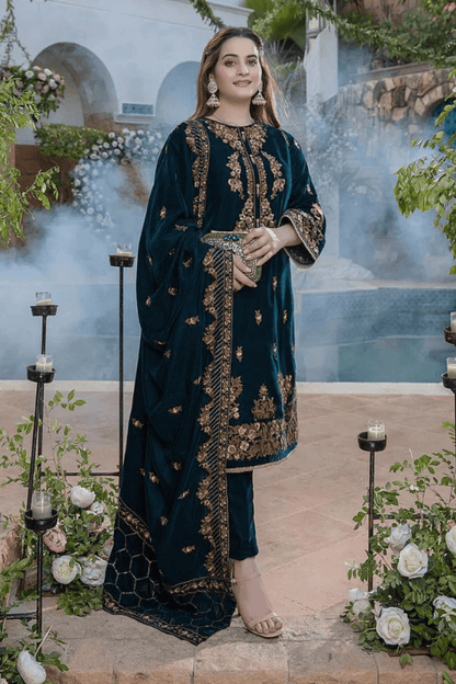 VELVET 3PC EMBROIDERED WITH VELVET EMBROIDERED DUPATTA-950 - QQ