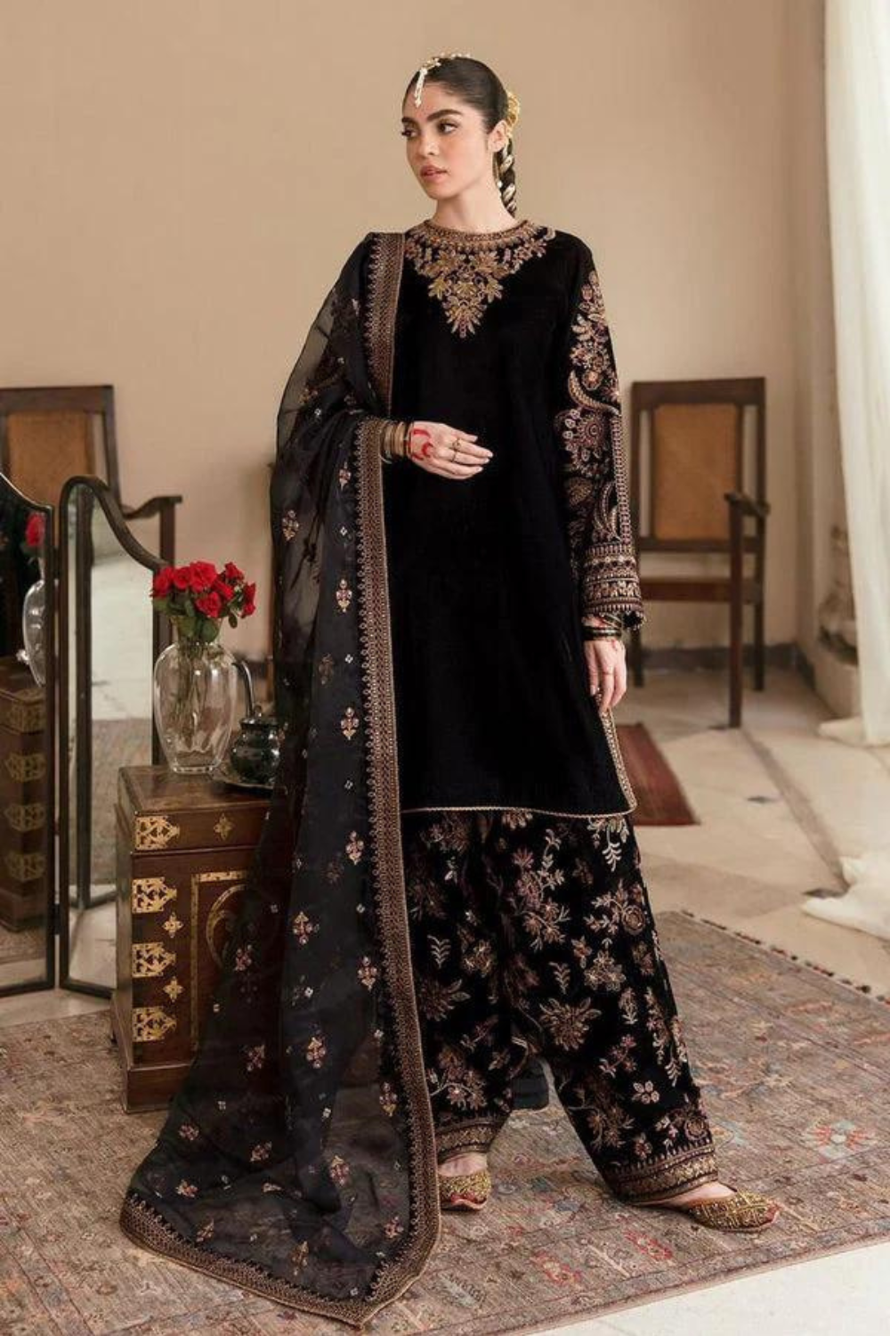 Velvet 3PC Embroidered Q0214