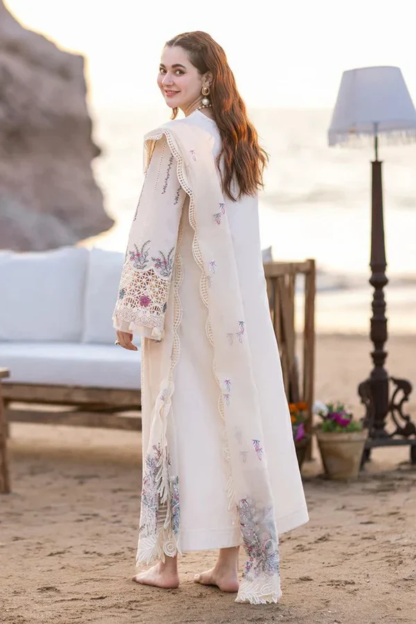 QALAMKAR 3PC Lawn Embroidered Shirt With Organza Embroidered Dupatta- 5013