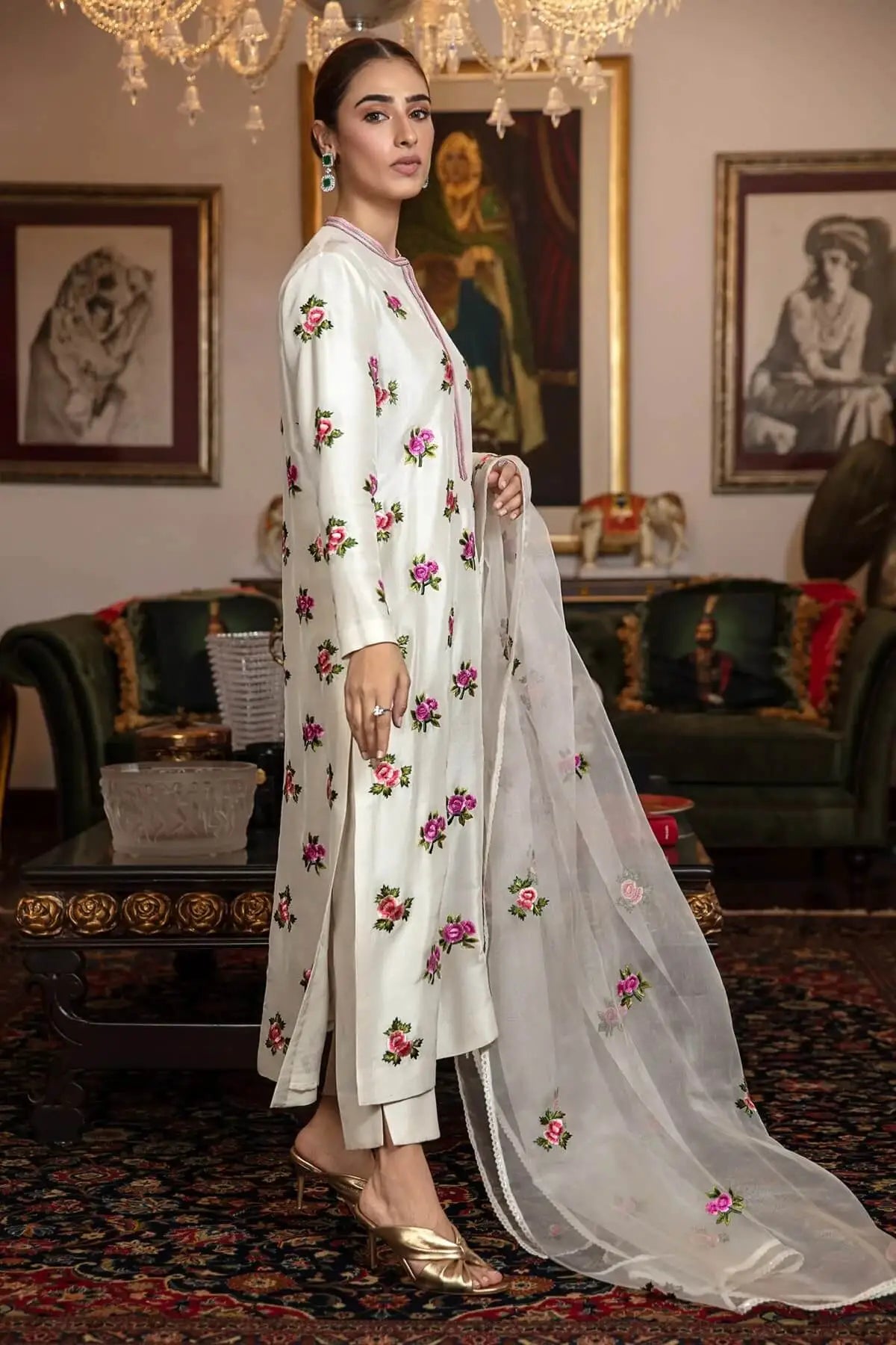 Silk 3PC Embroidered With Organza Embroidered Dupatta Q0394