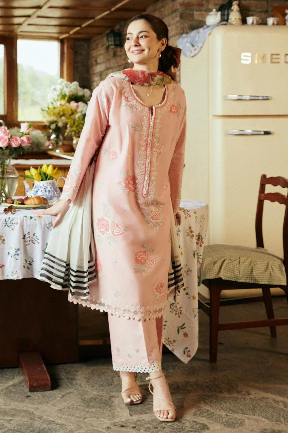 Zara ShahJahan 3PC Lawn Embroidered Q638