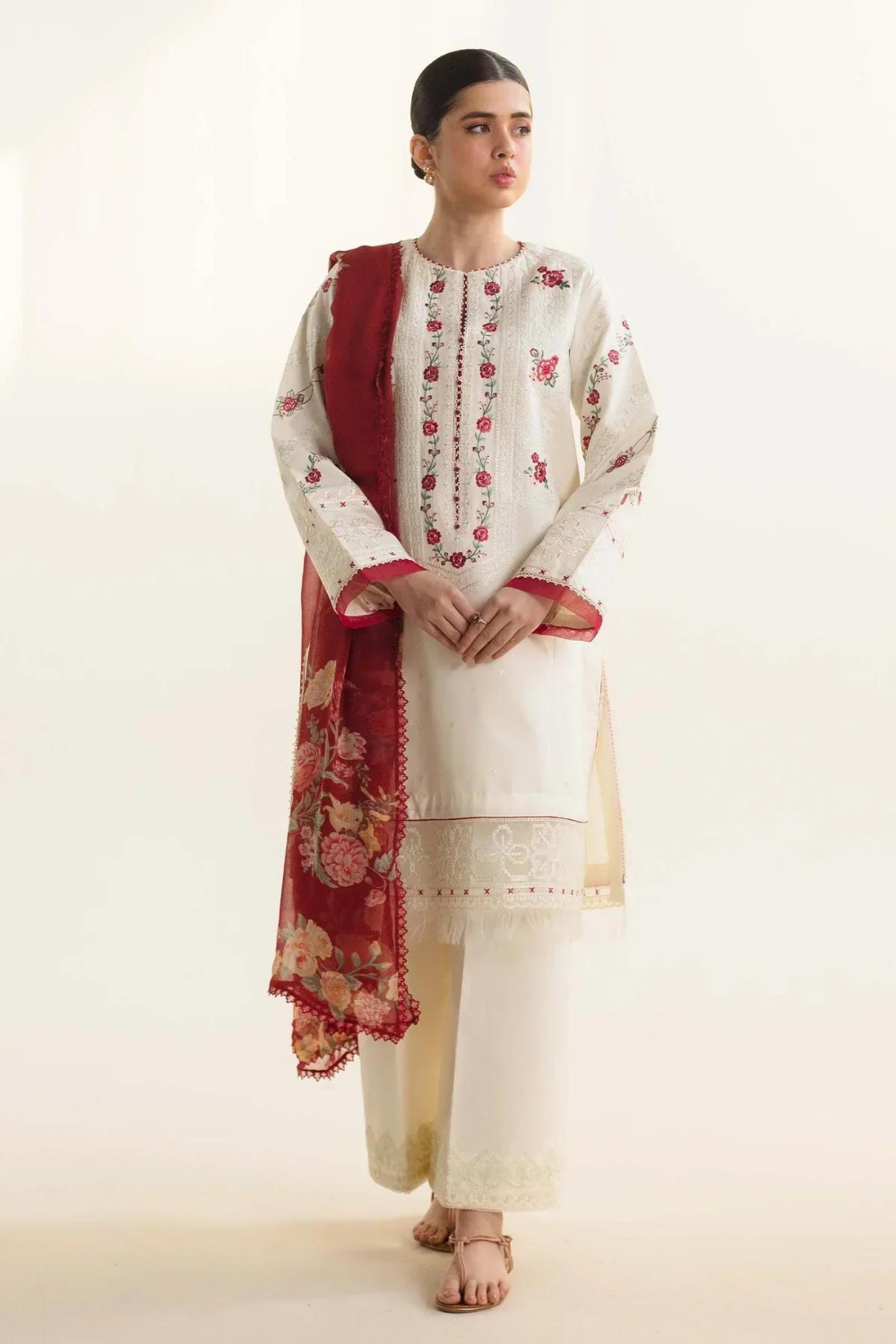 Zara ShahJahan 3PC Lawn Embroidered Q639