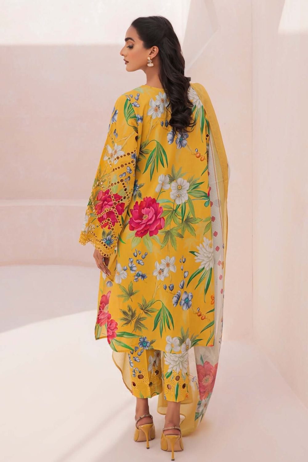 3PC Digital Print LAWN Q375