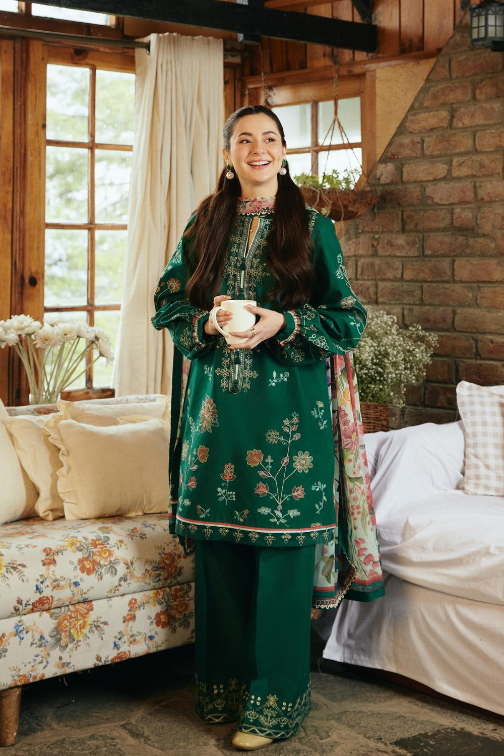 Zara ShahJahan 3PC Lawn Embroidered Q512