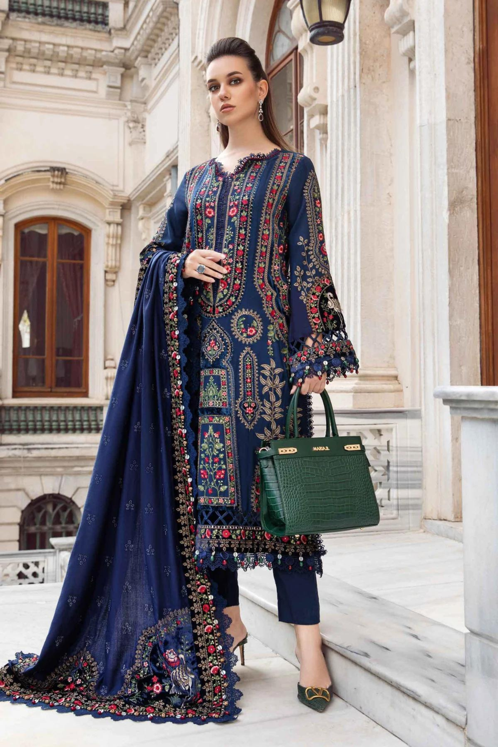 Dhanak 3PC Embroidered Q0319