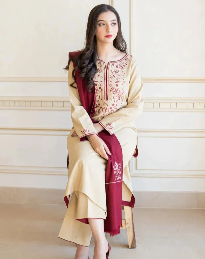 Dhanak 3PC Embroidered Q0297