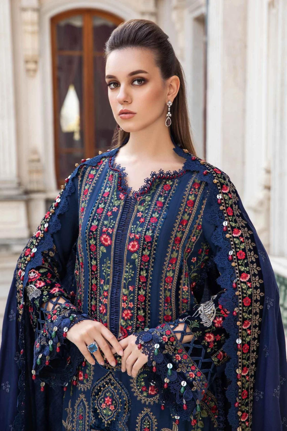 Dhanak 3PC Embroidered Q0319