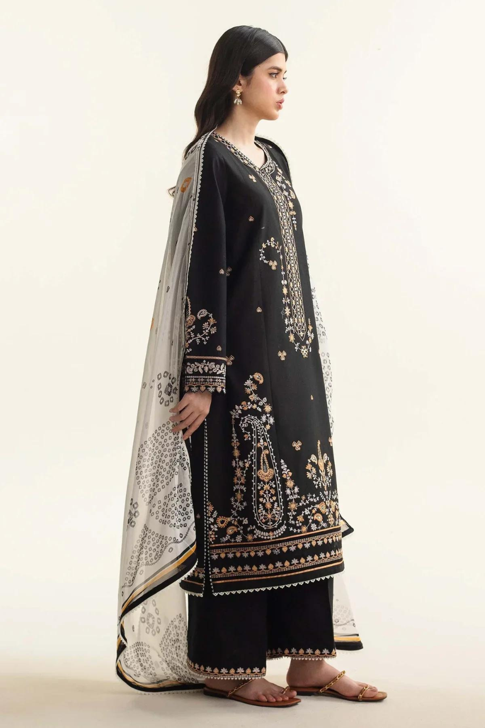 Zara ShahJahan 3PC Lawn Embroidered Q517