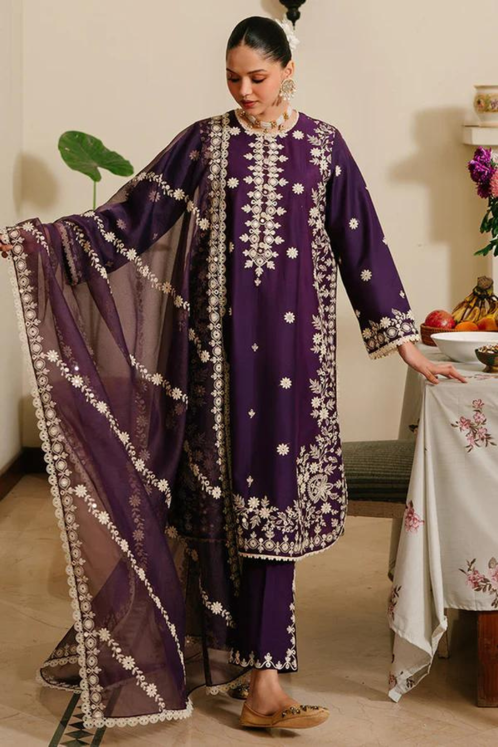 3PC LAWN EMBROIDERED Q497