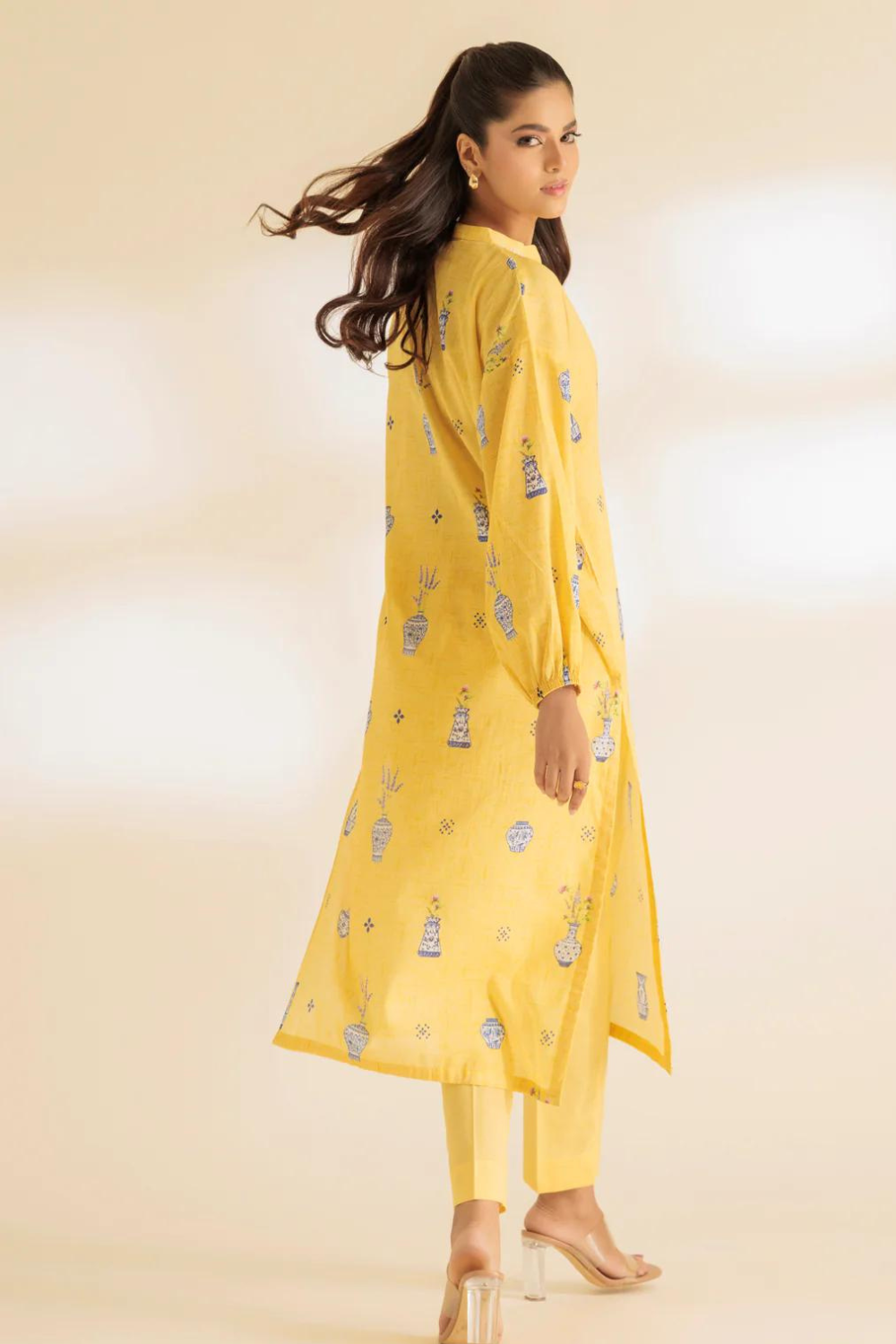 Bonaza Satrangi Lawn Embroidered Q420