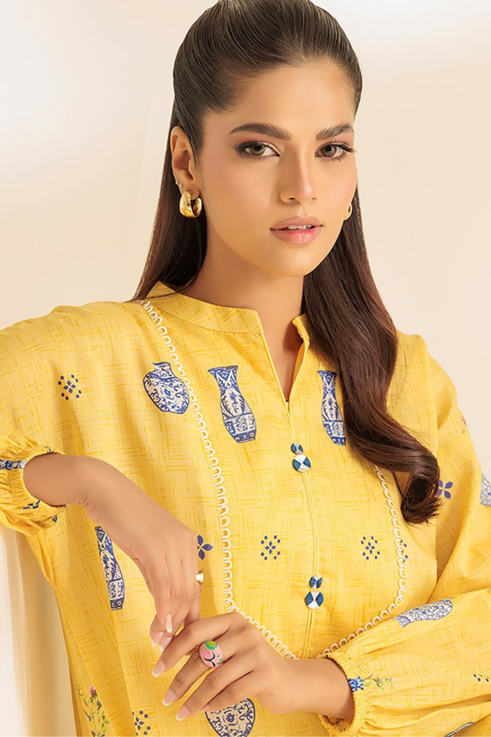 Bonaza Satrangi Lawn Embroidered Q420