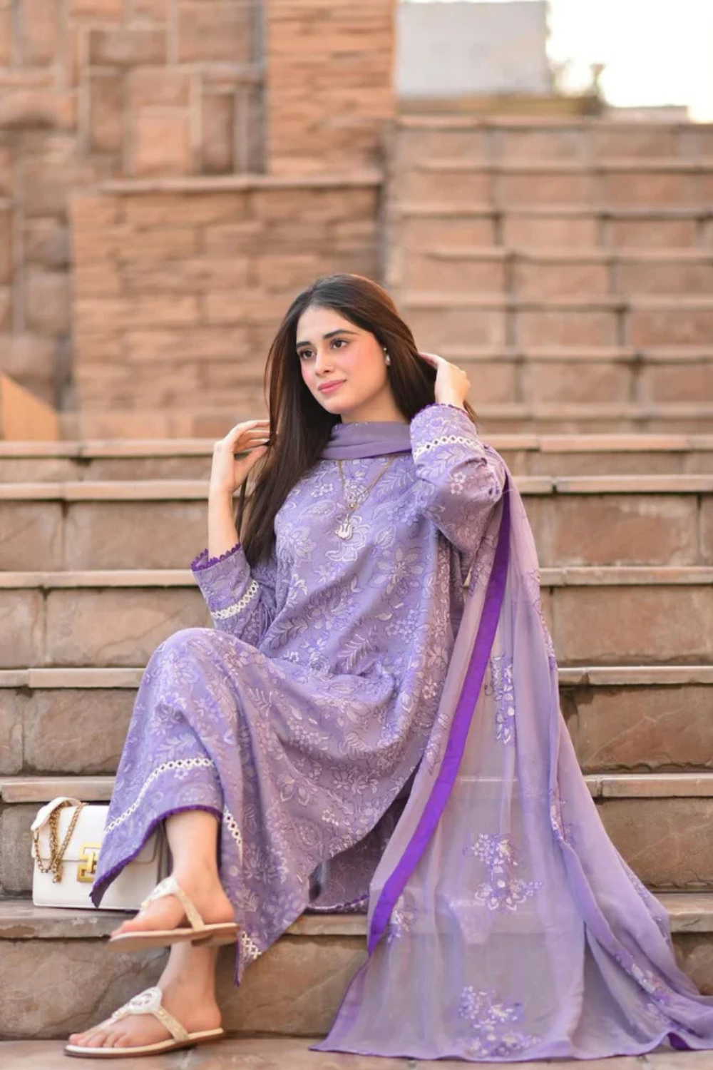Mushq 3Pcs Lawn Embroidered Q955