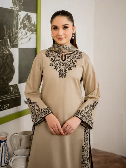 3PC Lawn Embroidered Shirt with Digital Printed Jacquard Dupatta-5093 - QQ