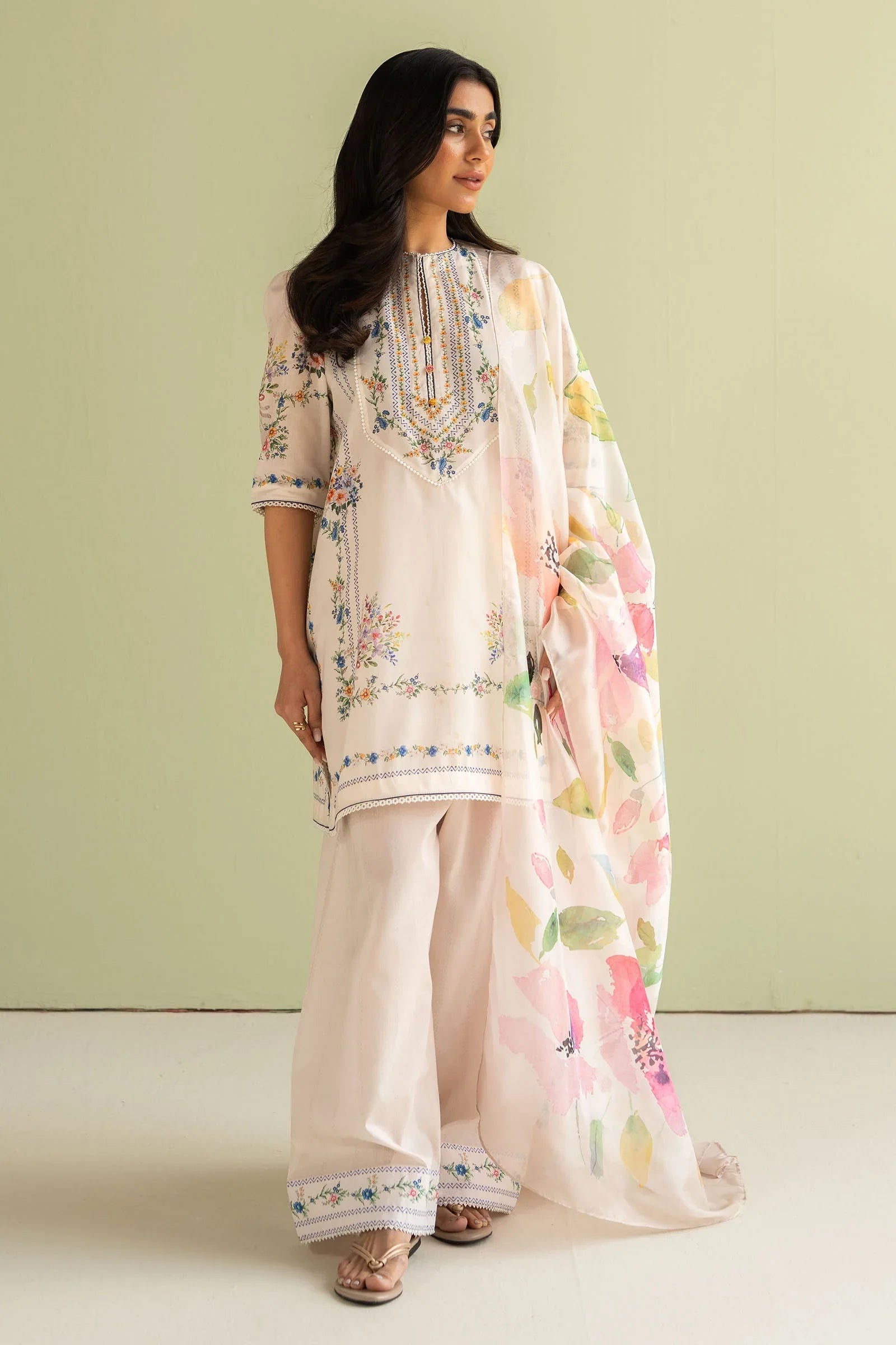 ZAINAB CHOTTANI 3PC  LAWN PRINTED Q907