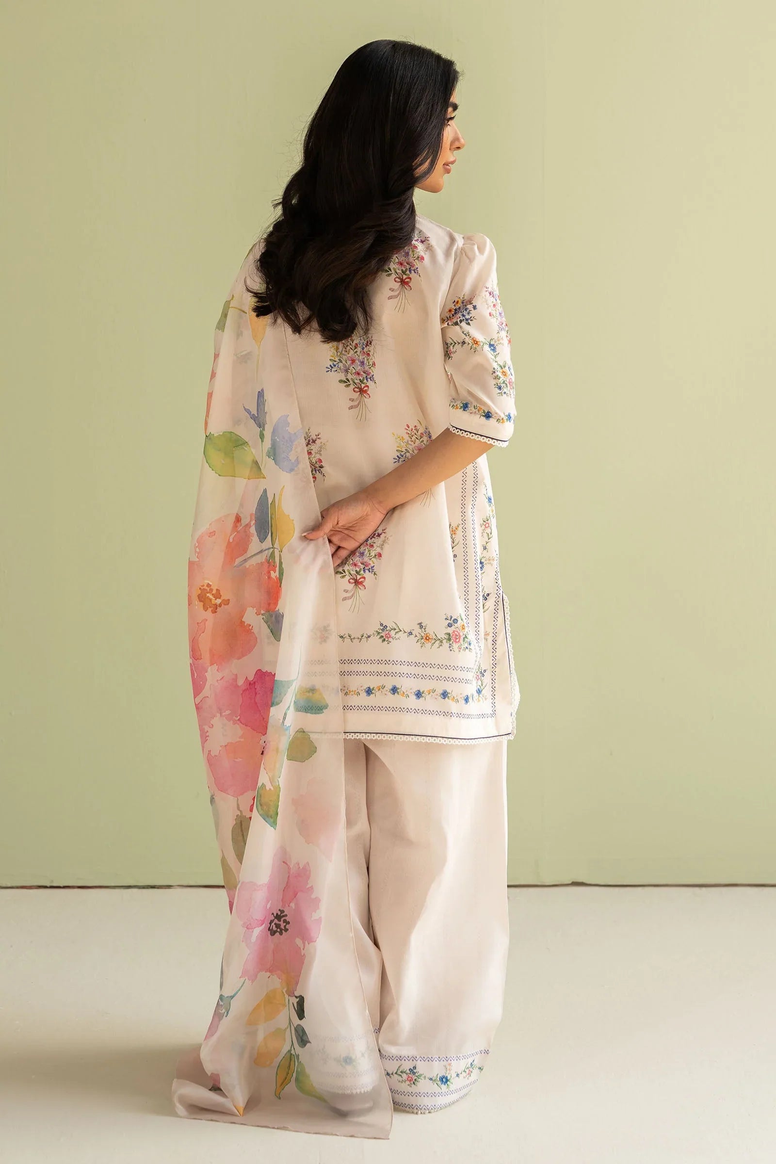 ZAINAB CHOTTANI 3PC  LAWN PRINTED Q907