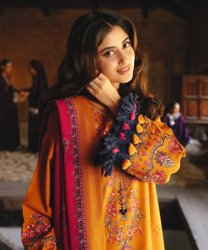 Lawn-3PC Embroidered with Digital Printed Jacquard Dupatta-5126 - QQ