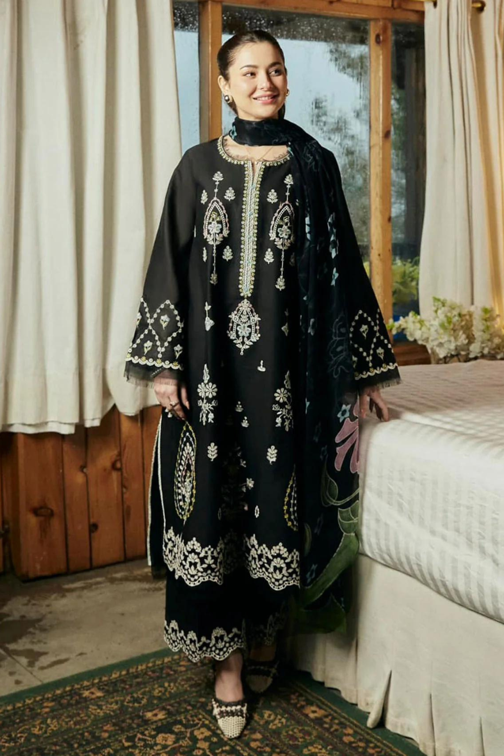 Zara ShahJahan 3PC Lawn Embroidered Q516