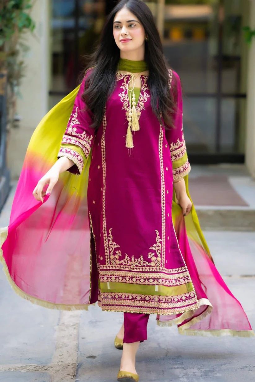 Omal By Komal Linen 3PC Embroidered With Chiffon Dye  Dupatta-1311