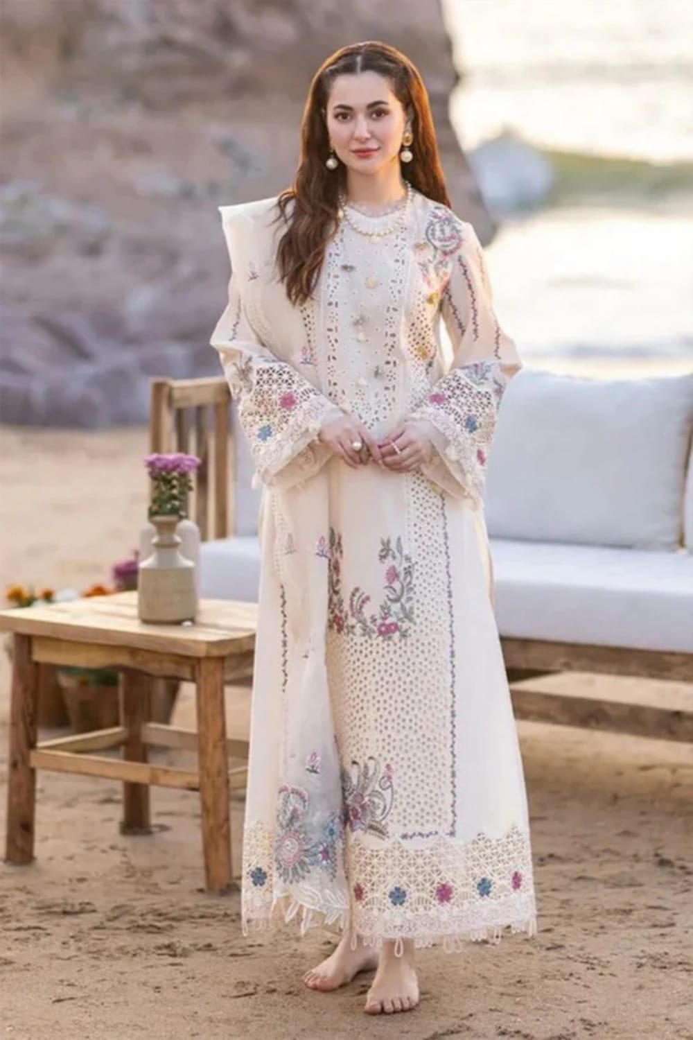 QALAMKAR 3PC Lawn Embroidered Shirt With Organza Embroidered Dupatta- 5013
