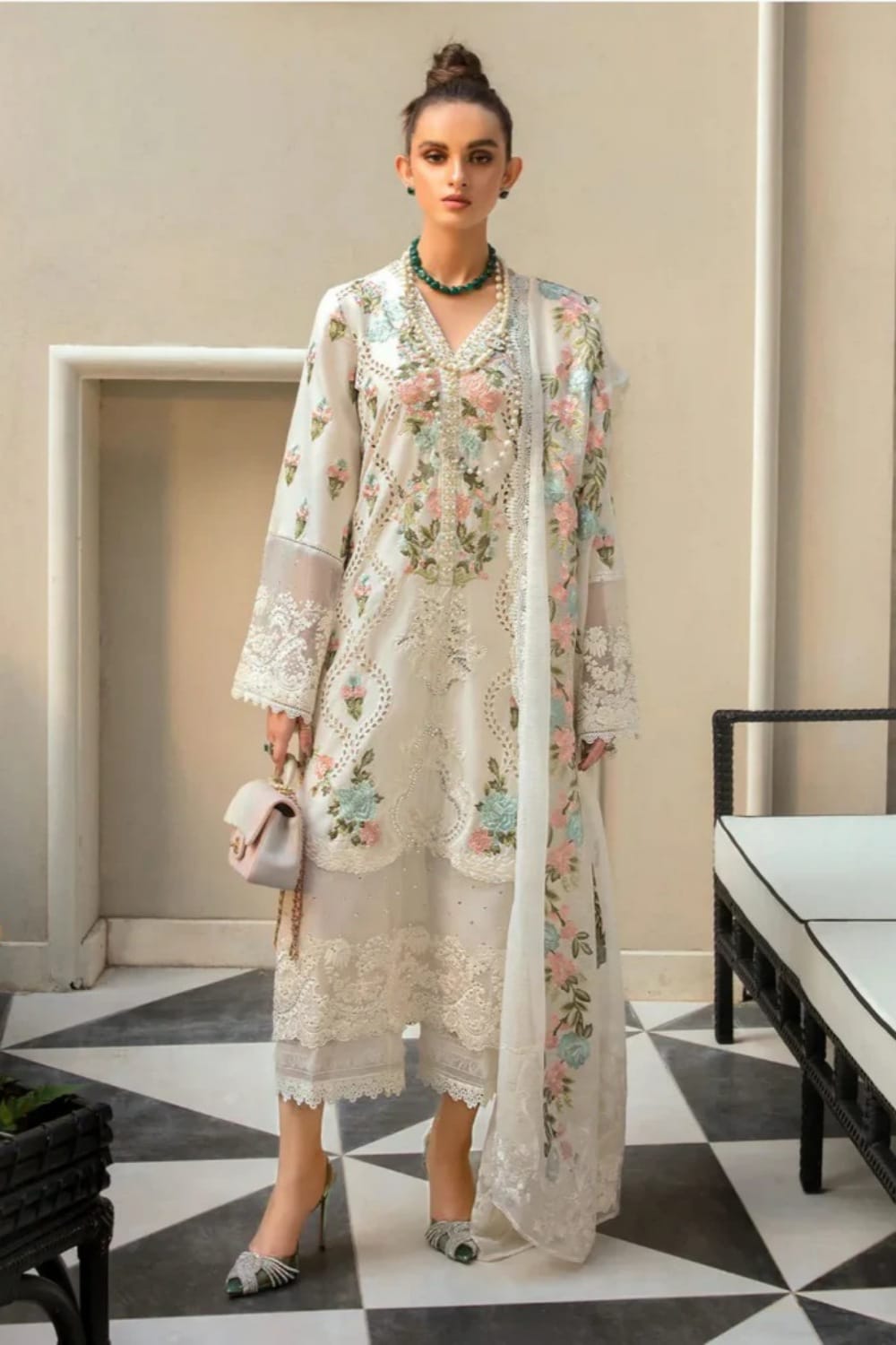 Lawn-3PC Embroidered Shirt with Organza Embroidered Dupatta-1168