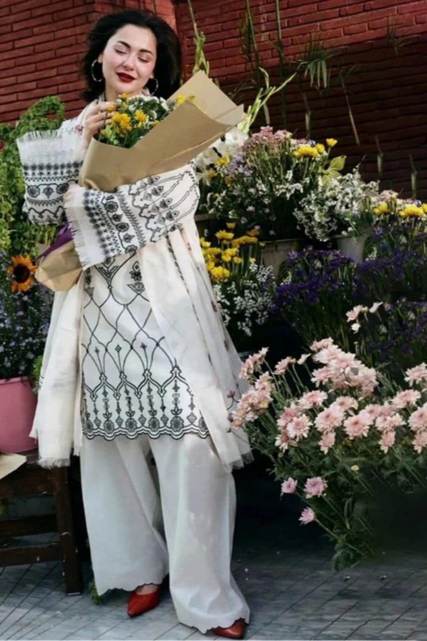Lawn-3PC Embroidered Shirt with Digital Printed Jacquard Dupatta- 1383