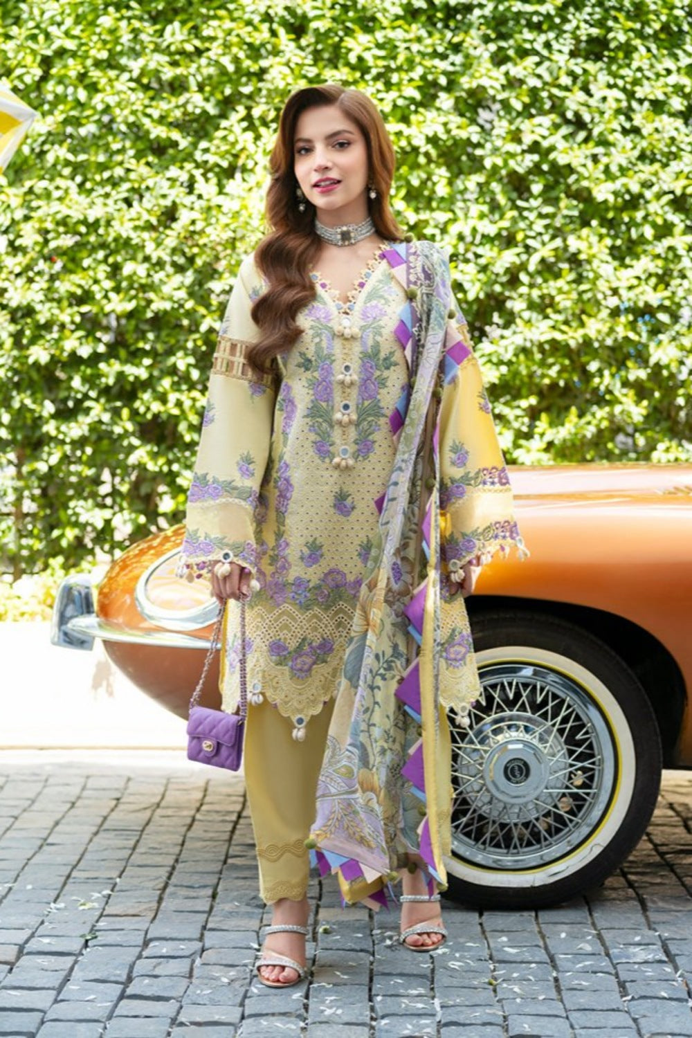 Lawn-3PC Chikankari Embroidered With Digital Printed Jacquard Dupatta-5239