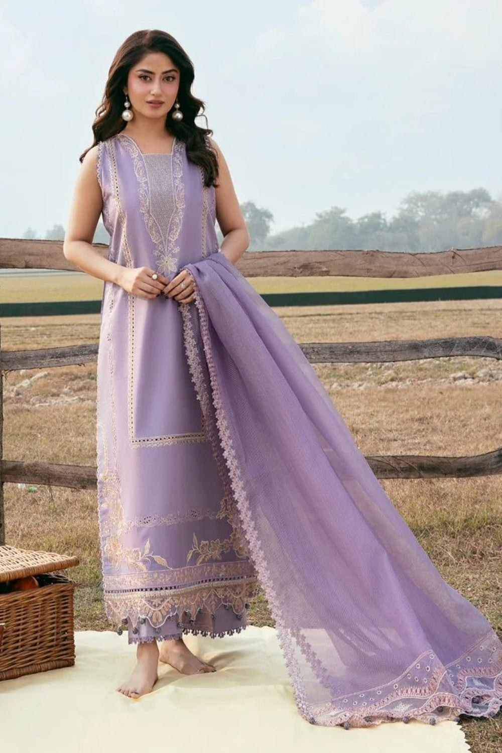Lawn-3PC Chikankari Embroidered Shirt With Khadi Net Embroidered Dupatta-5285