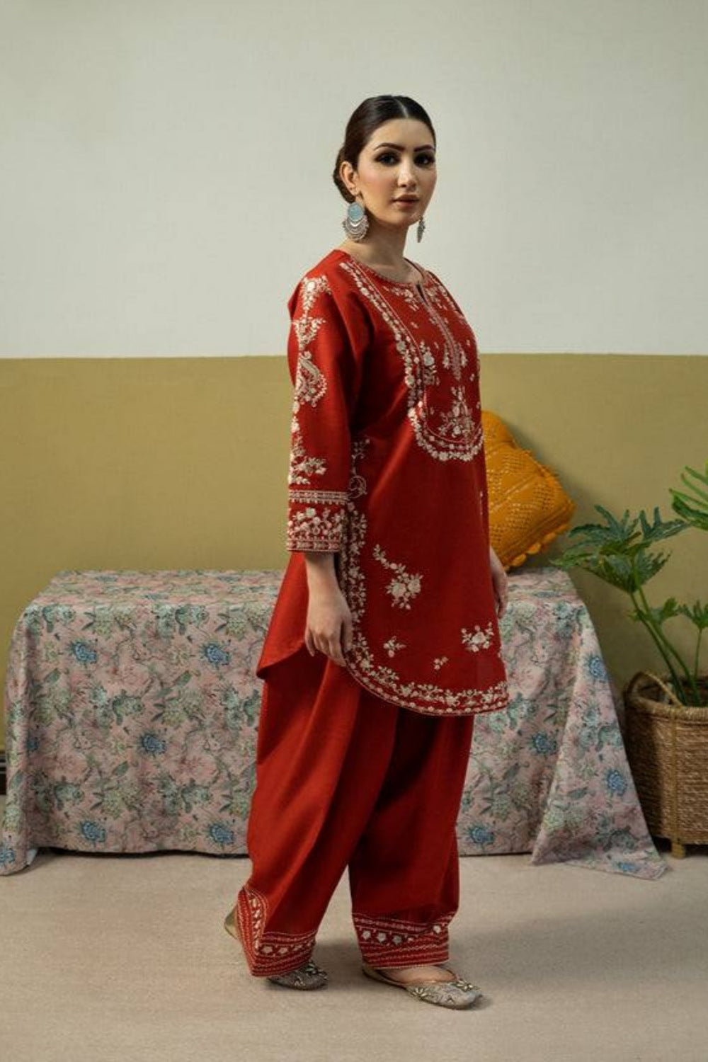 Lawn-2PC Embroidered Suit-5254