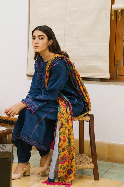ZARA SHAHJAHAN 3PC Dhanak Embroidered Shirt With Digital Printed Shawl-217 - QQ