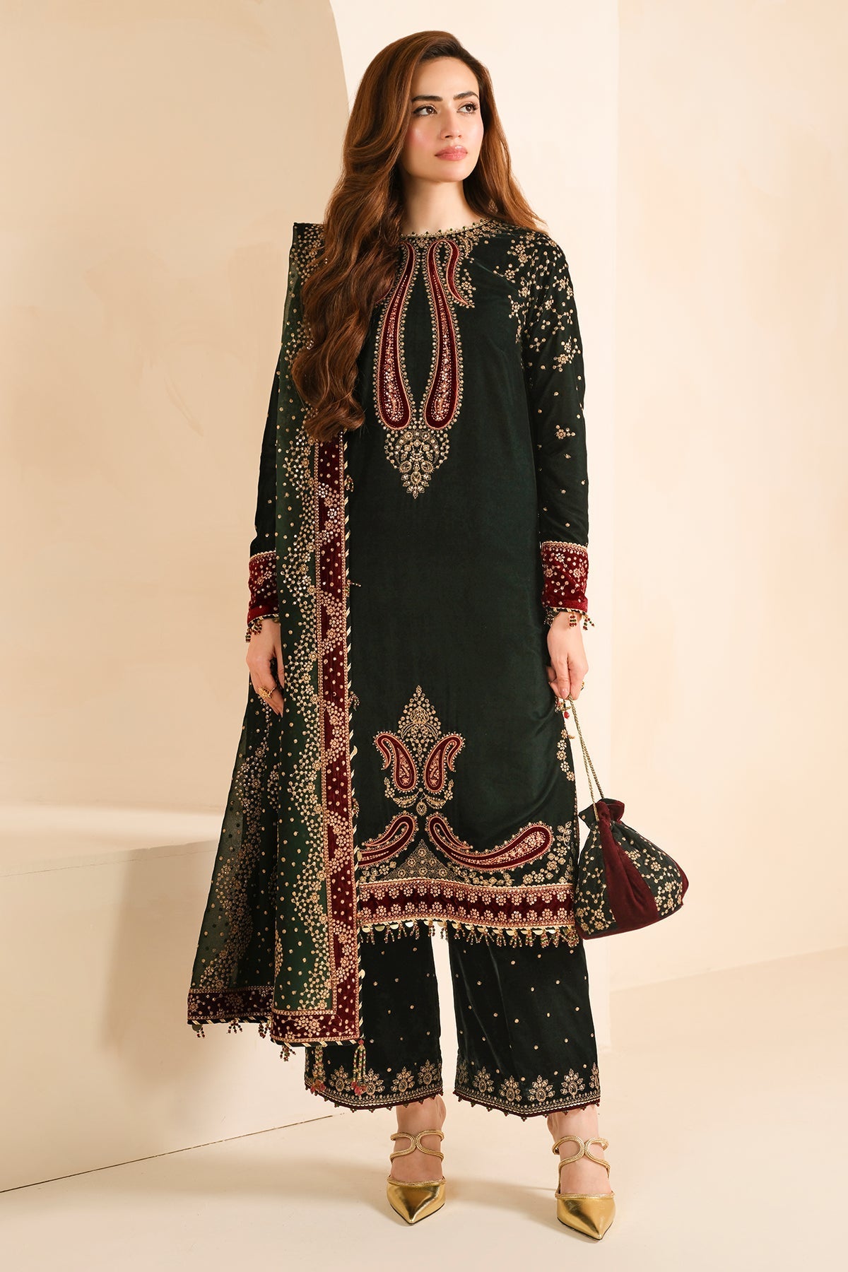 Jazmin - Embroidered Micro 9000 Velvet Formal QQ-2034