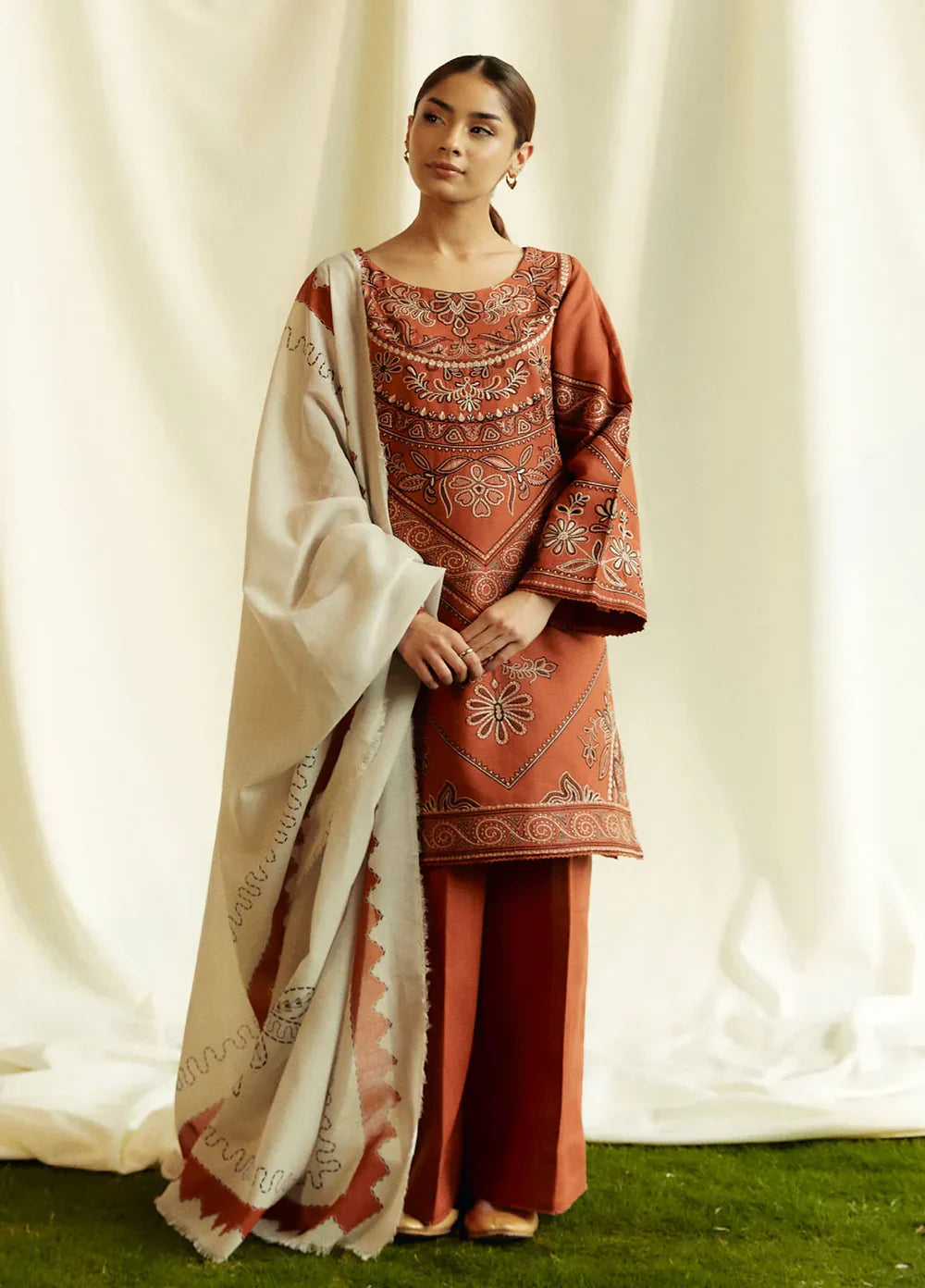 3PC Dhanak Embroidered Suit - 280