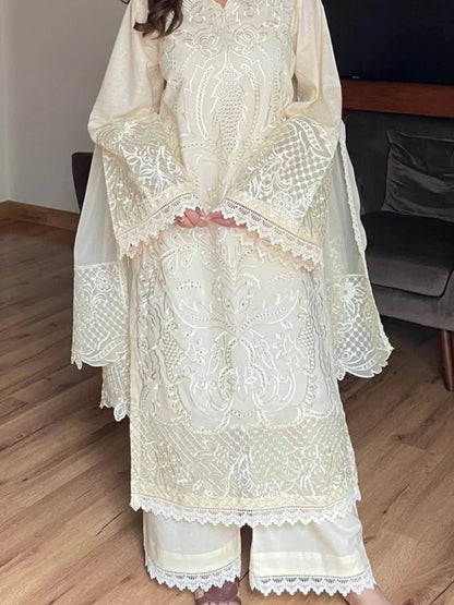 Lawn-3PC Embroidered Shirt With Organza Embroidered Dupatta-5307 - QQ