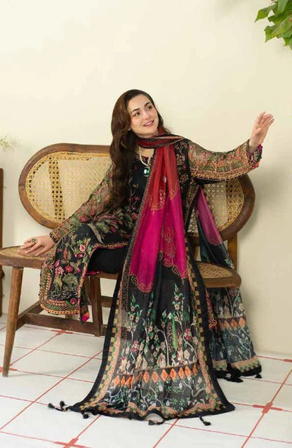 Lawn 3PC Embroidered With Digital Printed Jauqard Dupatta- 5215 - QQ