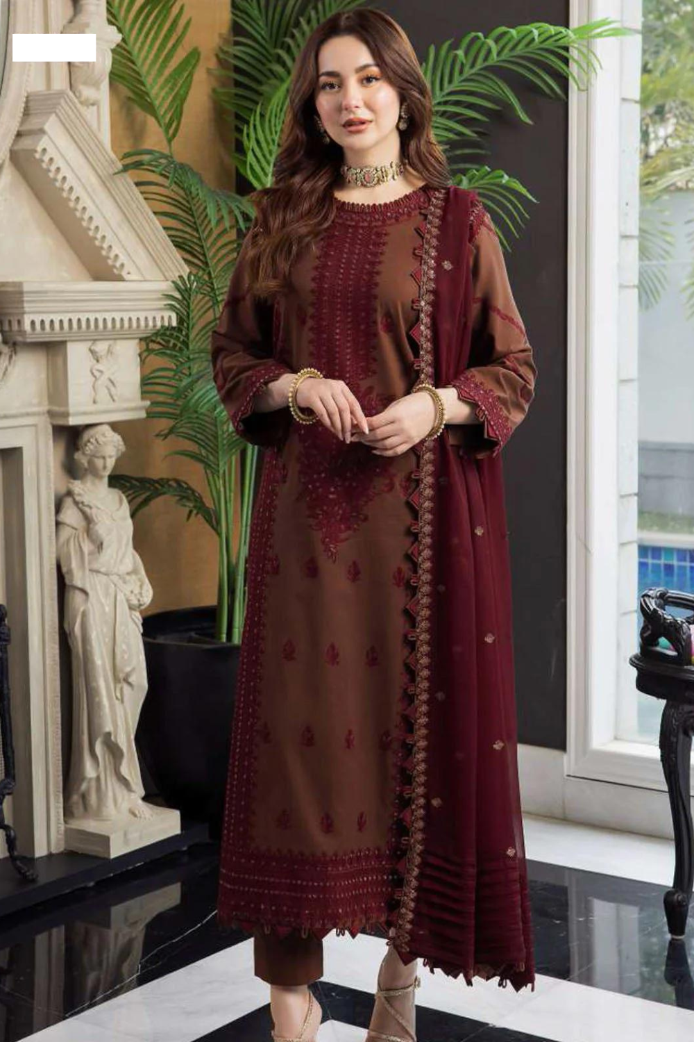 3PC LAWN EMBROIDERED Q210