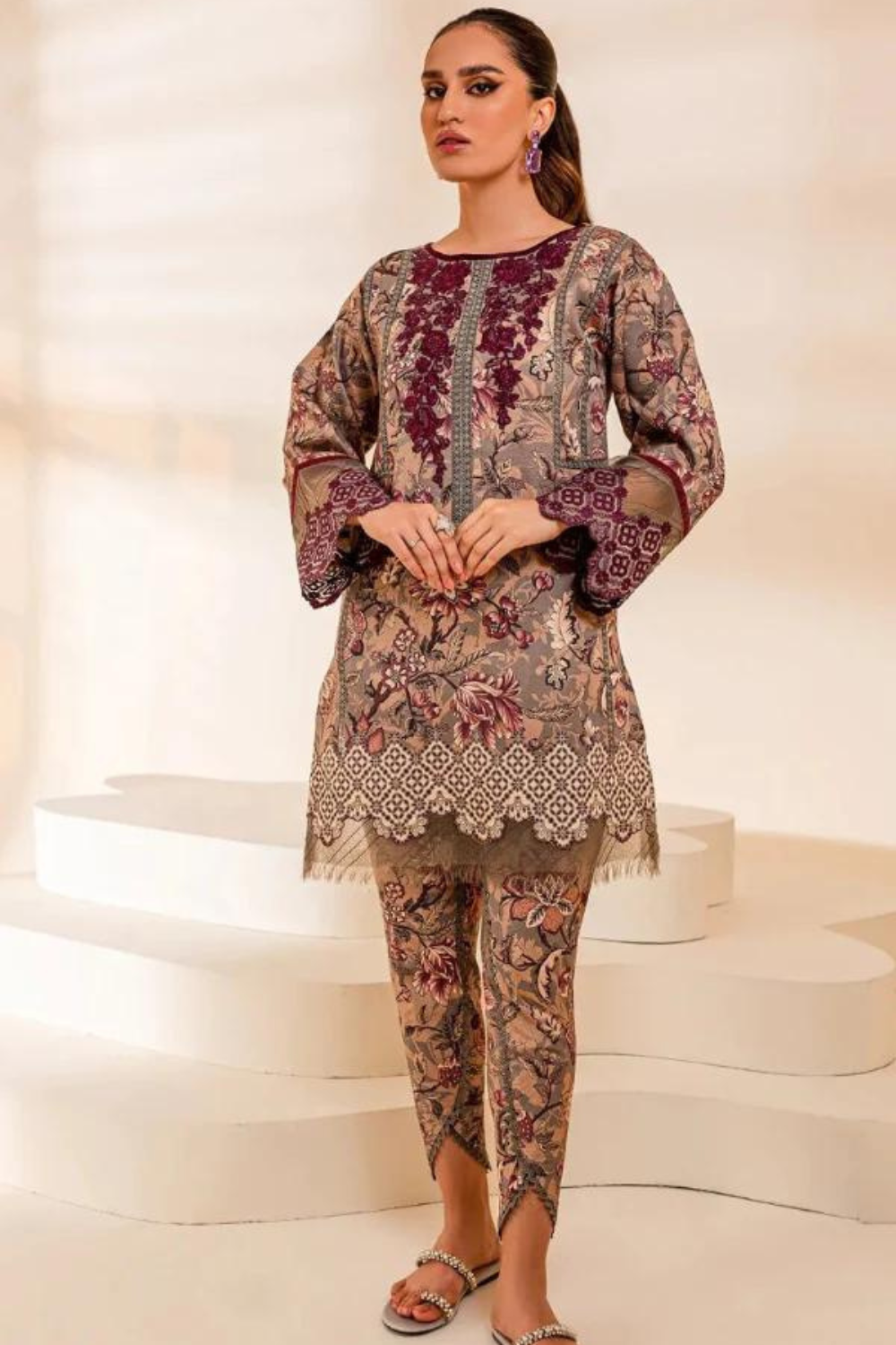 jade 2PC LAWN EMBROIDERED Q211